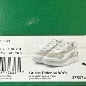 Puma sneakers - new with box-women’s